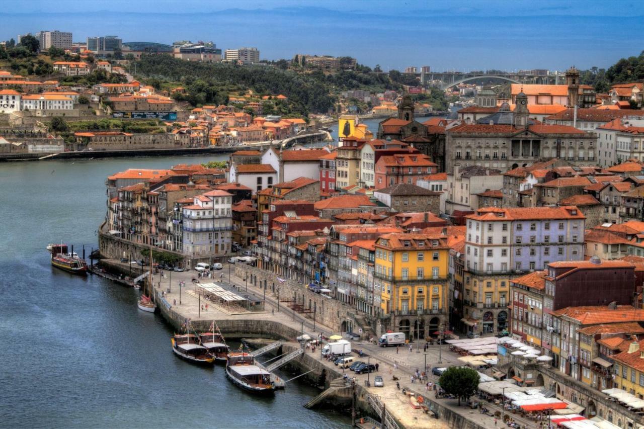 Lovelystay - Sun Loft W/ Balcony Porto Exterior foto